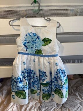 Sweet Heart Rose White Dress with Blue Floral Hydrangea Print